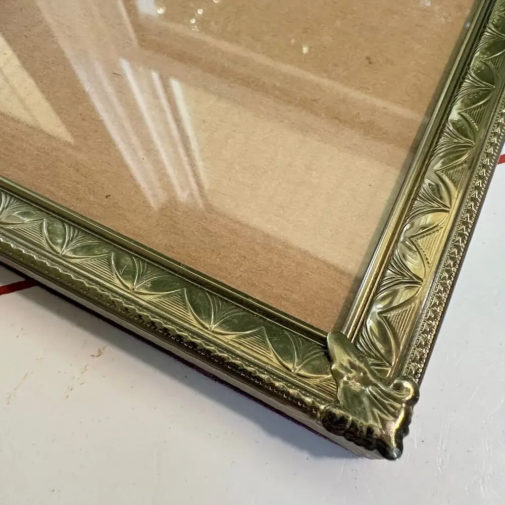 Vintage Double 5x7 Hinged Picture Frame Ornate Gold Tone Metal Folding Frame